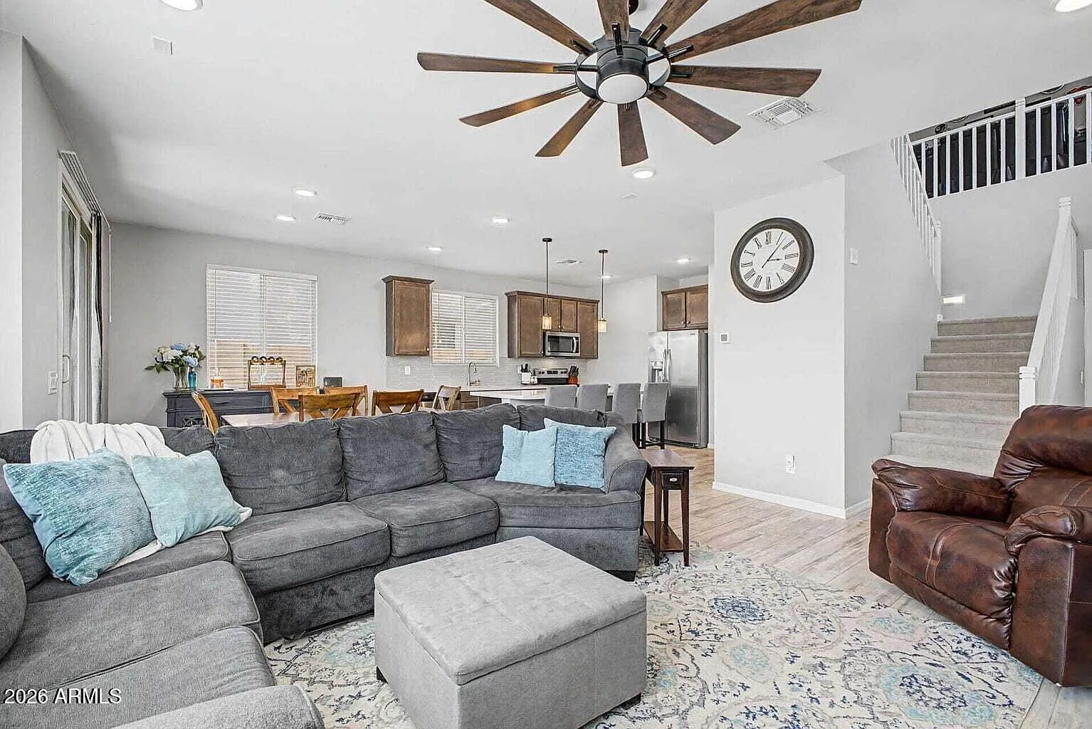 4 bed, 2.5 bath, 1844 sqft, $2,200 — Photo 4