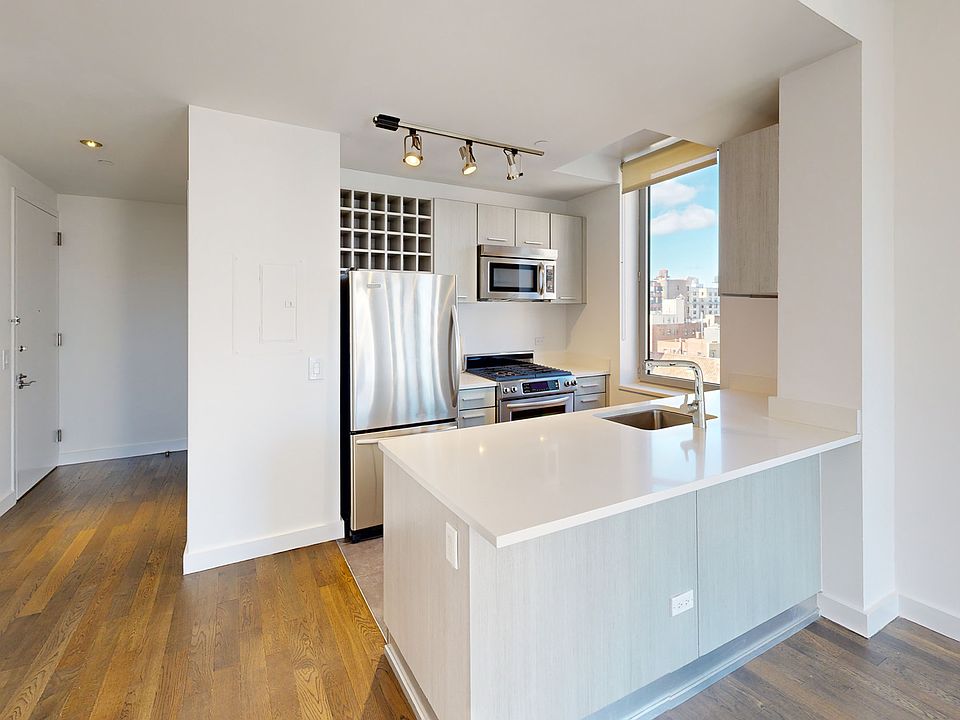 1st image of 801 Amsterdam Ave APT 9E