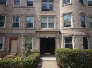 116 Pleasant St, Brookline, MA 02446