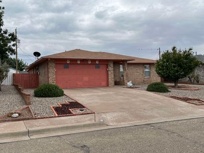 704 Mars Ave, Alamogordo, NM, 88310