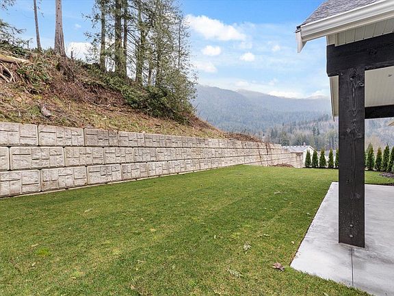 3rd image of 52845 Lilac Ln #2