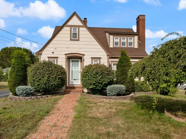 49 Harding Street, Biddeford, ME 04005