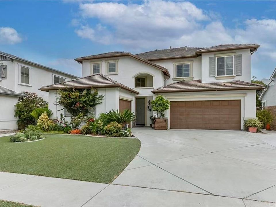 2nd image of 12248 Canyon Meadows Dr