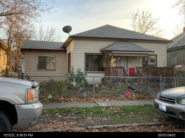 1713 W Gardner Ave, Spokane, WA 99201