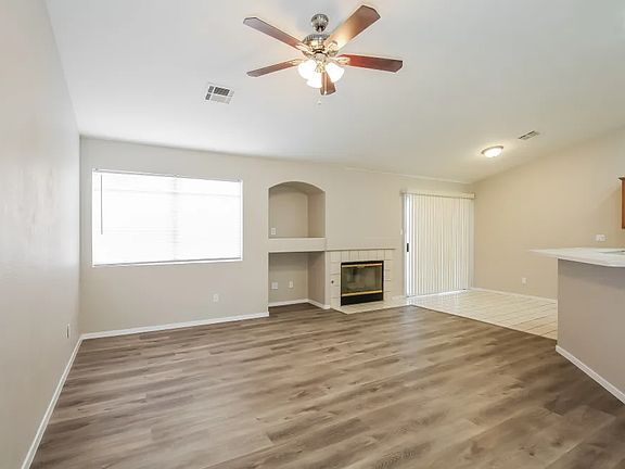 3rd image of 4117 Herblinda Ln
