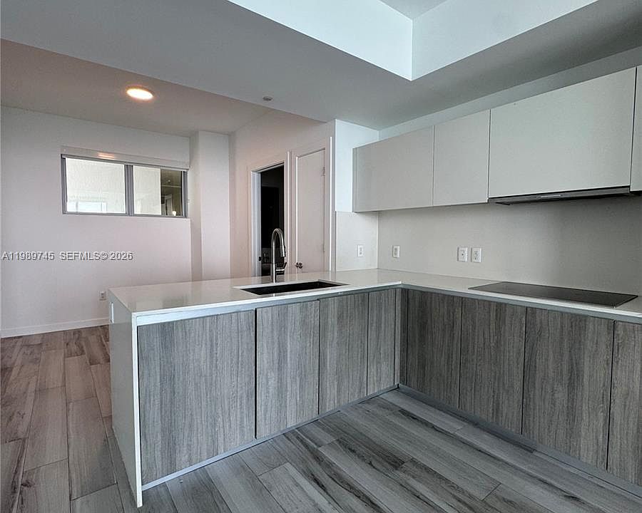 1st image of 2900 NE 7th Ave #26