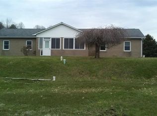 559 Lutz School Rd, Indiana, PA 15701
