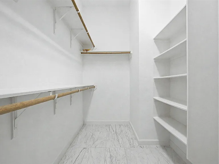 19718 Shinnery Ridge Ct — Photo 14