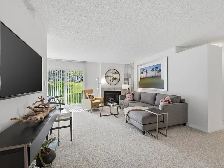 Citation Club Apartments — Photo 8