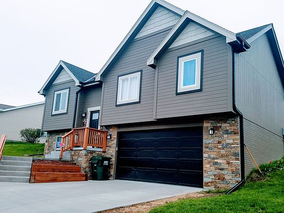 Front (southeast side)