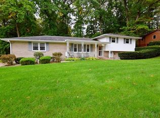 2625 Chesterfield Pl, Anderson, IN 46012
