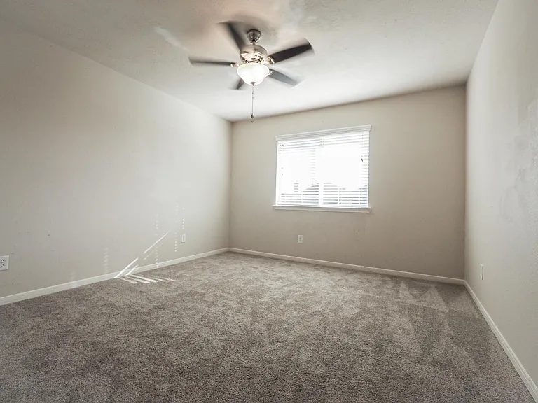 3638 Cottage Manor Ln — Photo 23