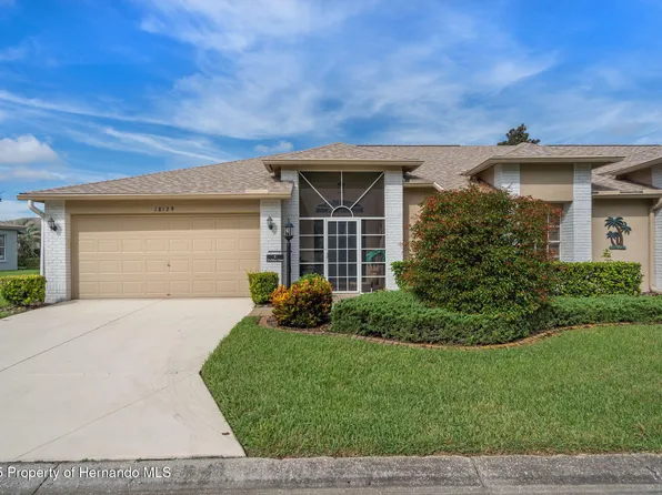 18129 Baywood Forest Dr, Hudson, FL 34667