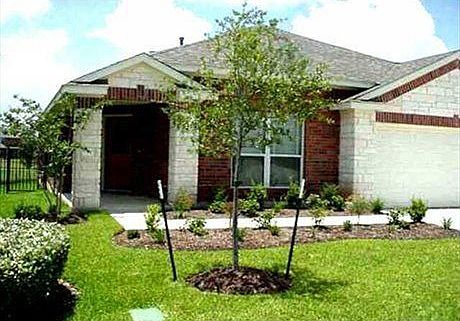 1st image of 762 Bent Wood Pl