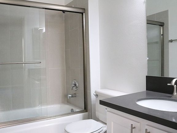 3rd image of 4912 Kester Ave APT 204