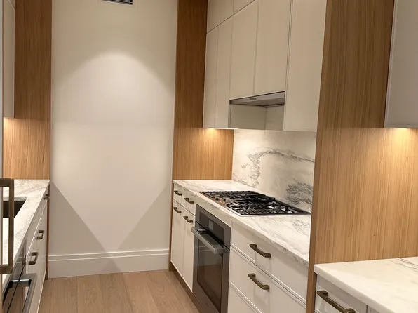 50 West 66th Street image 6 of 15