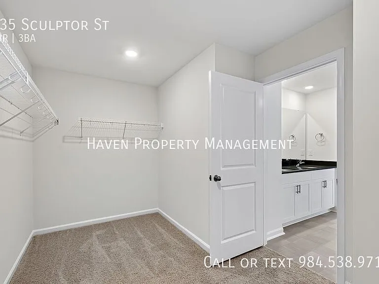 935 Sculptor St — Photo 20