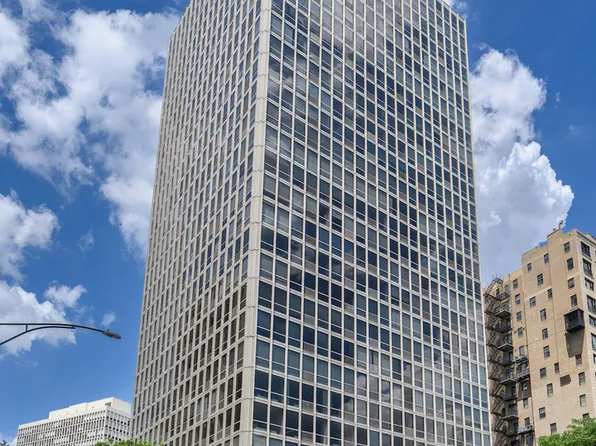 2400 N Lakeview Ave APT 2803, Chicago, IL 60614