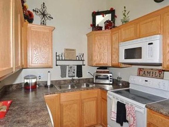 4th image of 1430 Westbury Way APT J