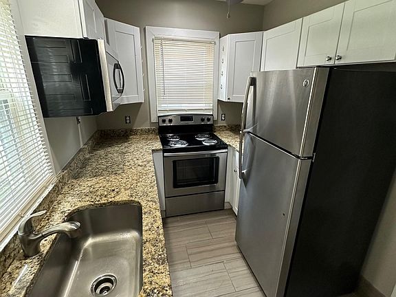 3rd image of 5551 Bosworth Pl