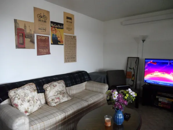1435 Thaxton Ct APT A, Laramie, WY 82072