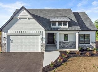 26 Bay View Ter, Geneva, NY 14456