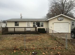 2364 Miracle Ave, Granite City, IL 62040