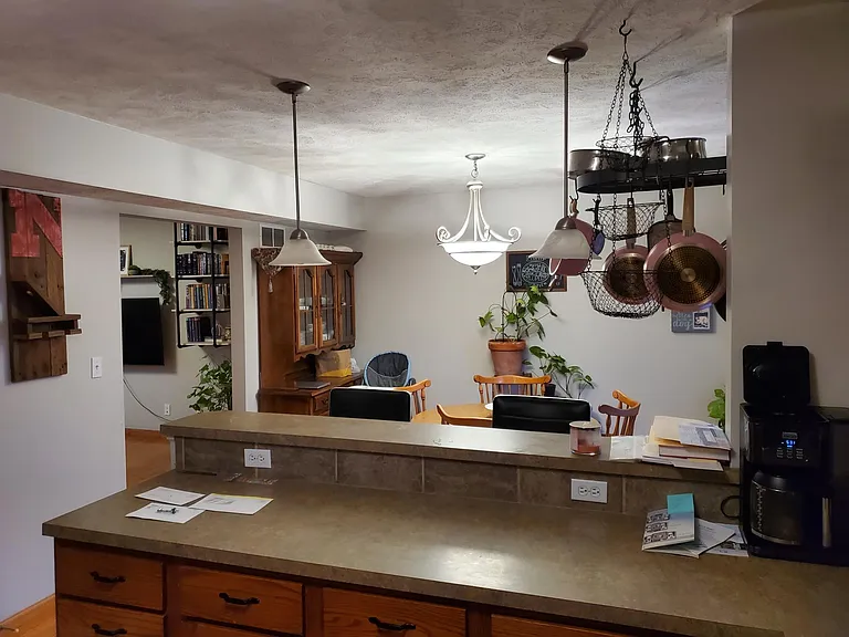 5510 Rockford Dr — Photo 2