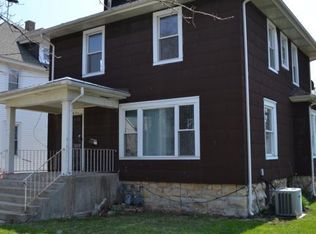 356 1st Ave #1, Joliet, IL 60433