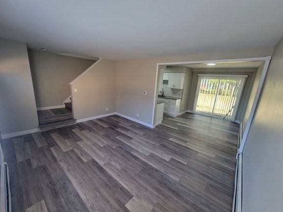 3rd image of 310 Duane St APT 1