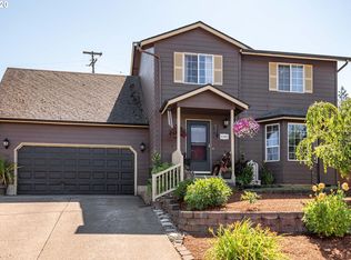 1260 S 13th St, Cottage Grove, OR 97424