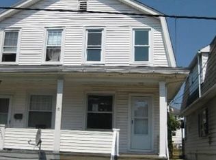 2431 Sycamore St, Easton, PA 18042