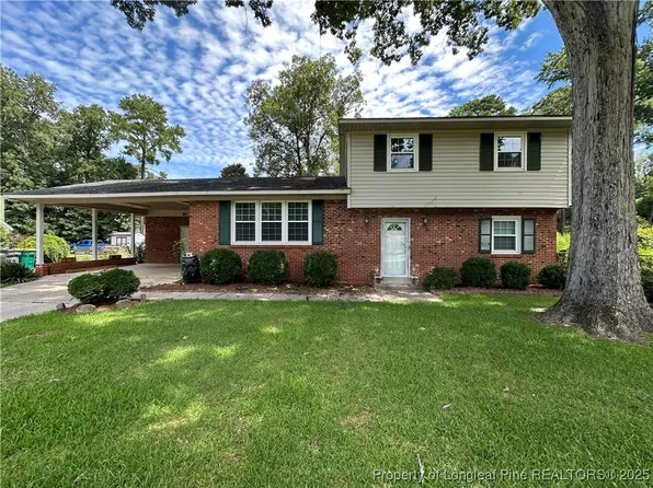 3120 Hampstead Rd, Lumberton, NC 28360