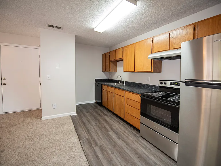 Park Hills Apartments — Photo 24