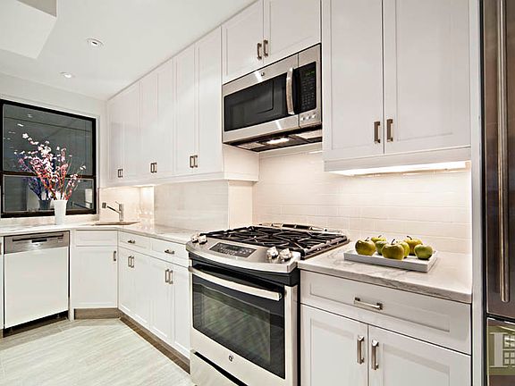 3rd image of 865 1st Ave #2D