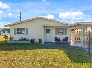 2320 Narcissus Ct, Lehigh Acres, FL 33936