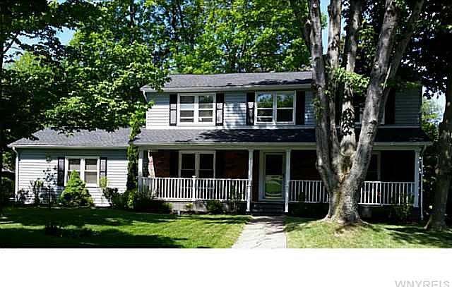 1st image of 100 Sandelwood Ct