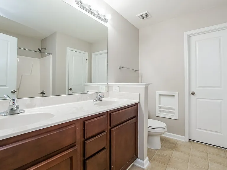 5139 Arbor Chase Dr — Photo 11