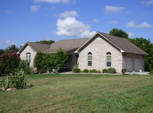 969 Zirkle Rd, Dandridge, TN 37725