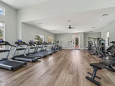2287 Shady Breeze Ln — Photo 9