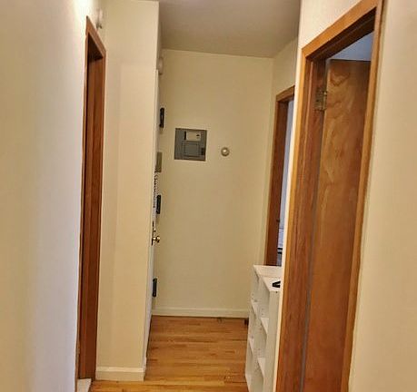 5th image of 218 Avenue B #7SEVENT