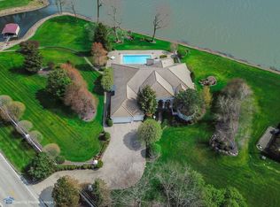 2403 River Rd, Kankakee, IL 60901