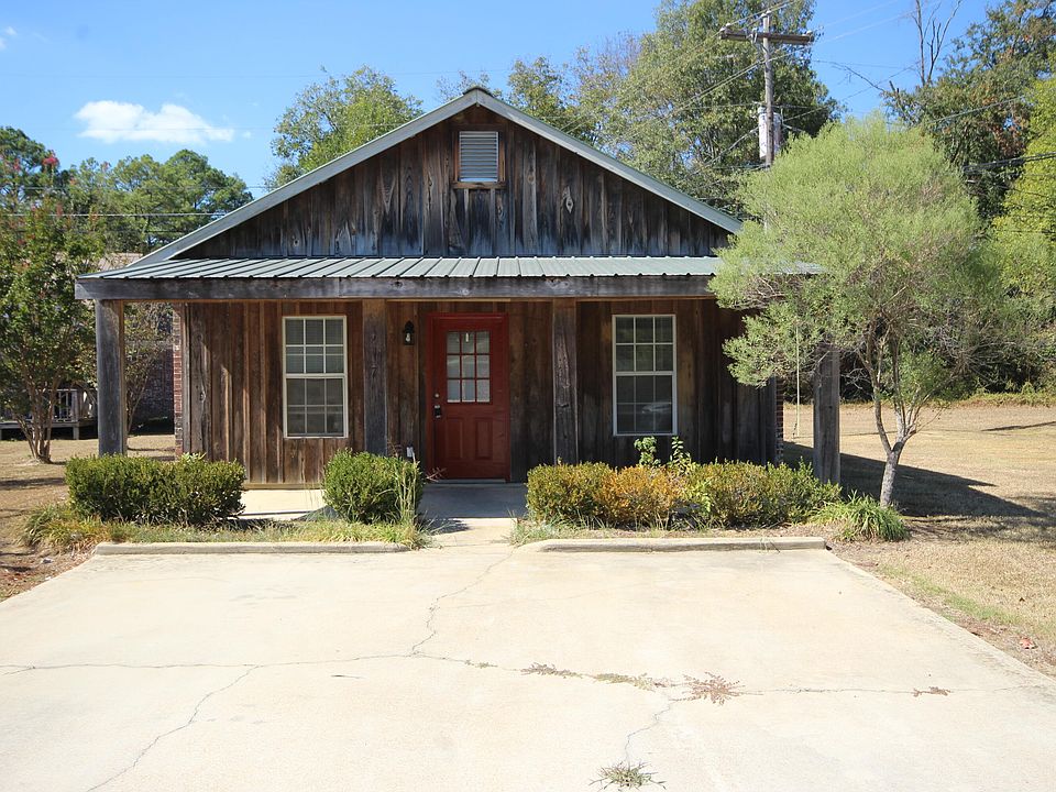 1st image of 117 Redbud Ln