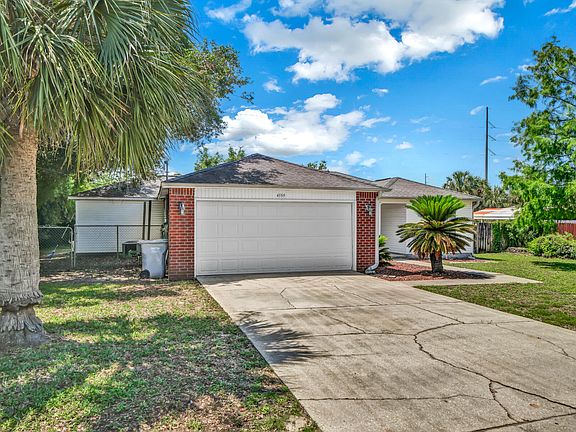 2nd image of 4559 Kelly Ln