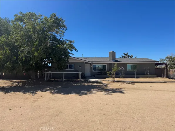 17763 Wisteria St, Hesperia, CA 92345
