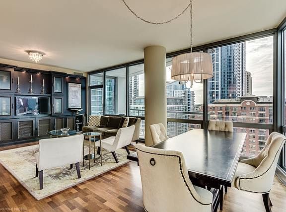 3rd image of 1235 S Prairie Ave APT 1509