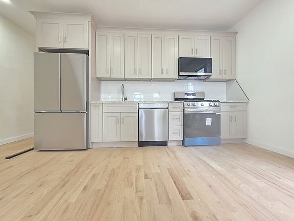 2nd image of 324 Westfield Ave