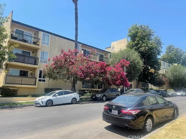 5257 Radford Ave Unit 314, Valley Village, CA 91607