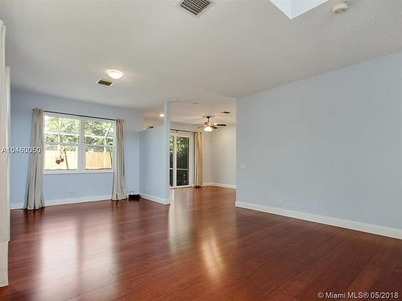5th image of 130 NW 97th Ter