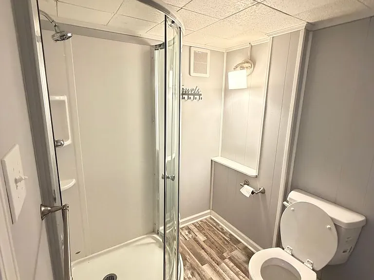 2208 Stephan Ln — Photo 26